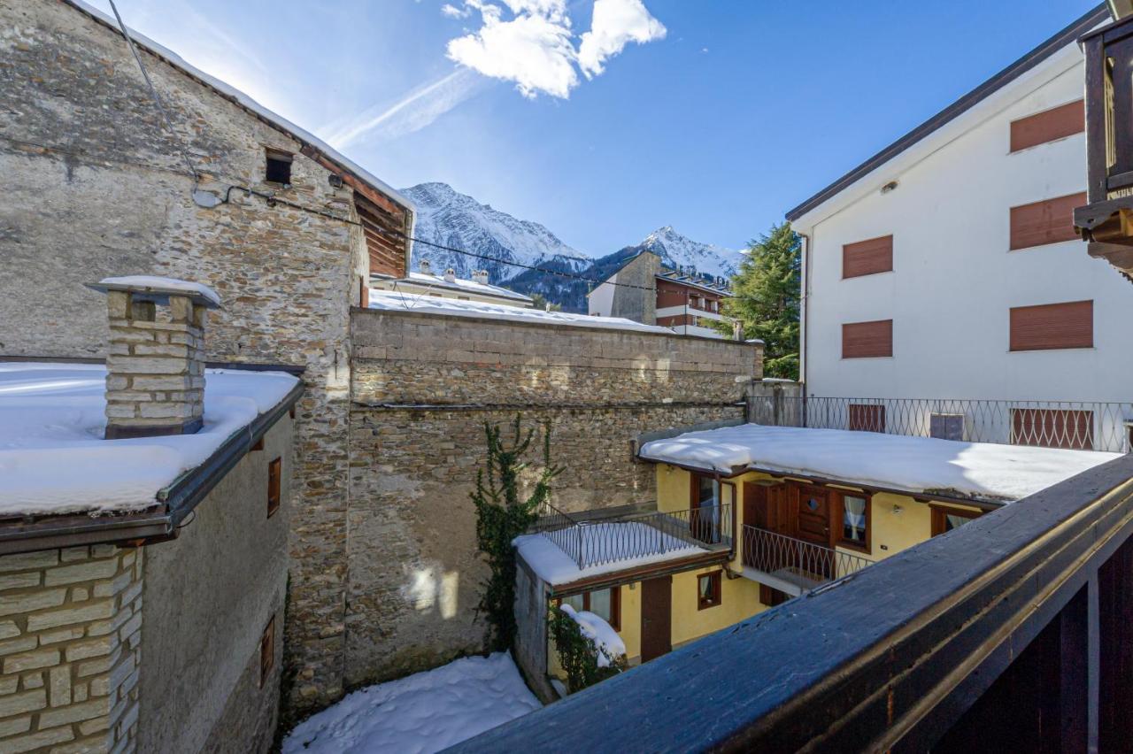 Appartamento Claire - Relax Con Splendida Vista - Cour 0081 Курмайор Екстер'єр фото