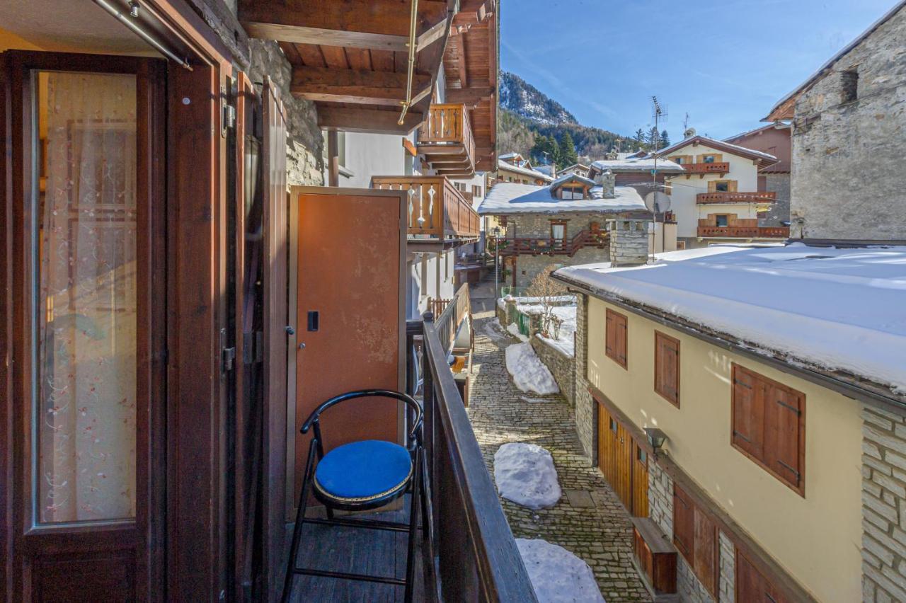 Appartamento Claire - Relax Con Splendida Vista - Cour 0081 Курмайор Екстер'єр фото